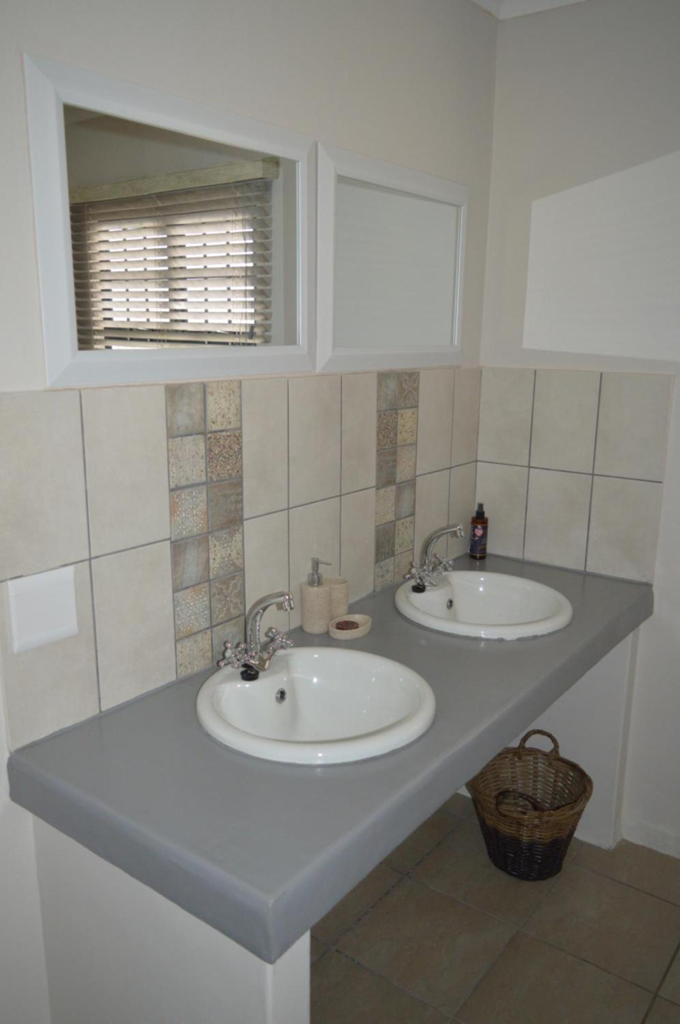 Mayfair Farm Cottages Oudtshoorn Dış mekan fotoğraf
