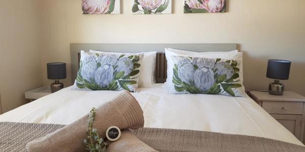 Mayfair Farm Cottages Oudtshoorn Dış mekan fotoğraf